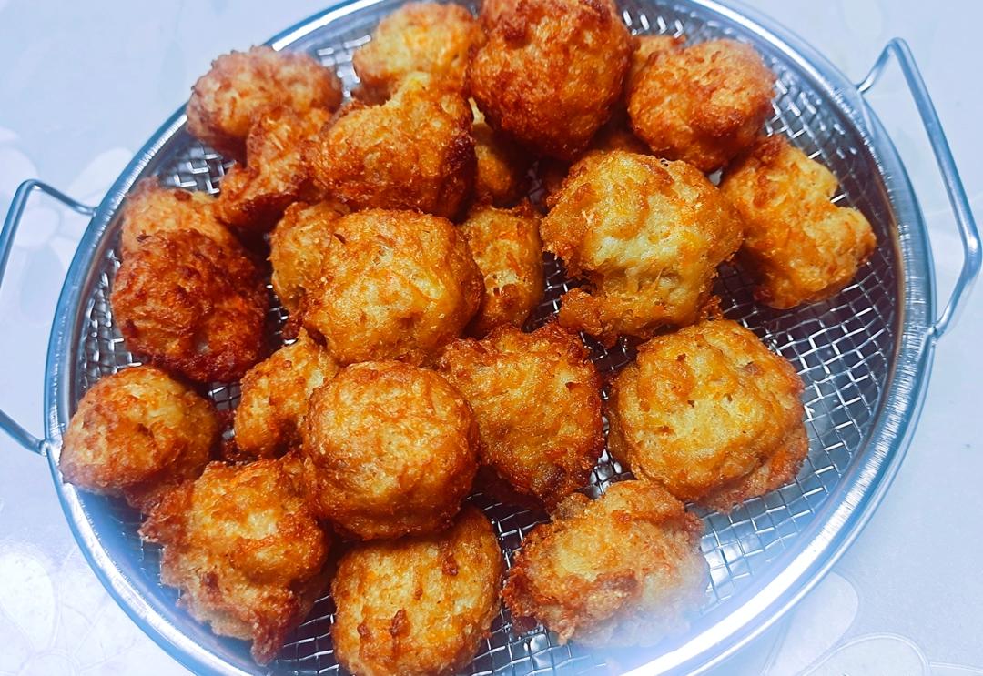 炸萝卜酥肉丸子