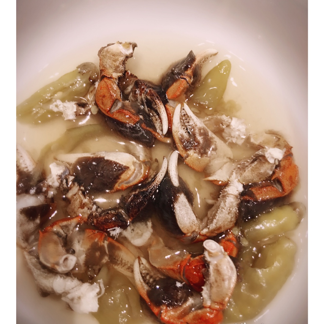 只吃不胖做的酒糟蟹脚