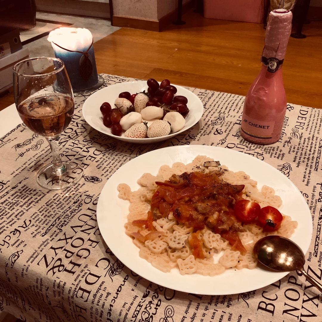 番茄肉酱意大利面