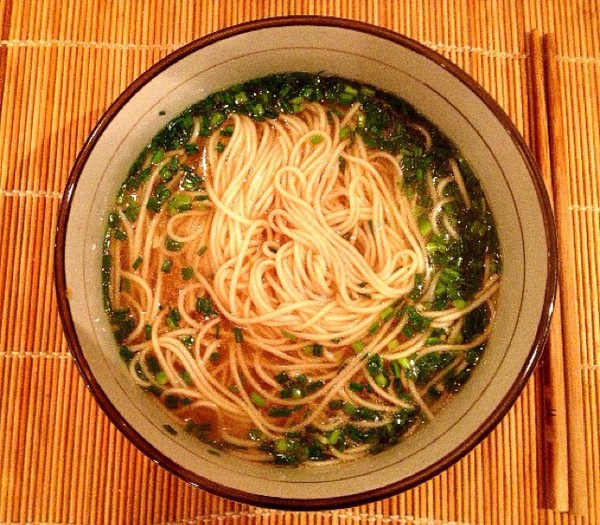 小葱麻油酱油面