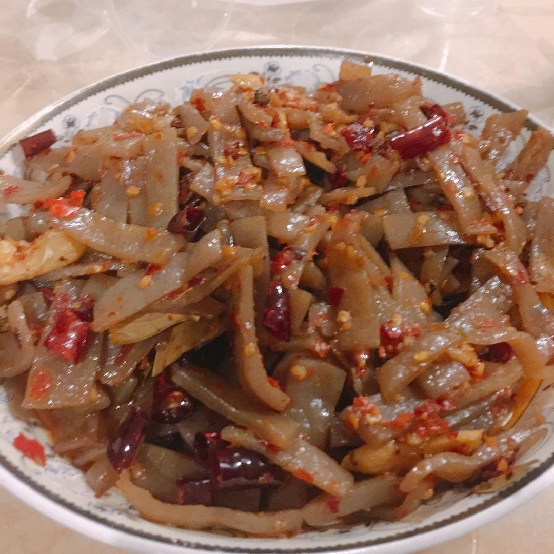 sakura凛做的麻辣魔芋皮