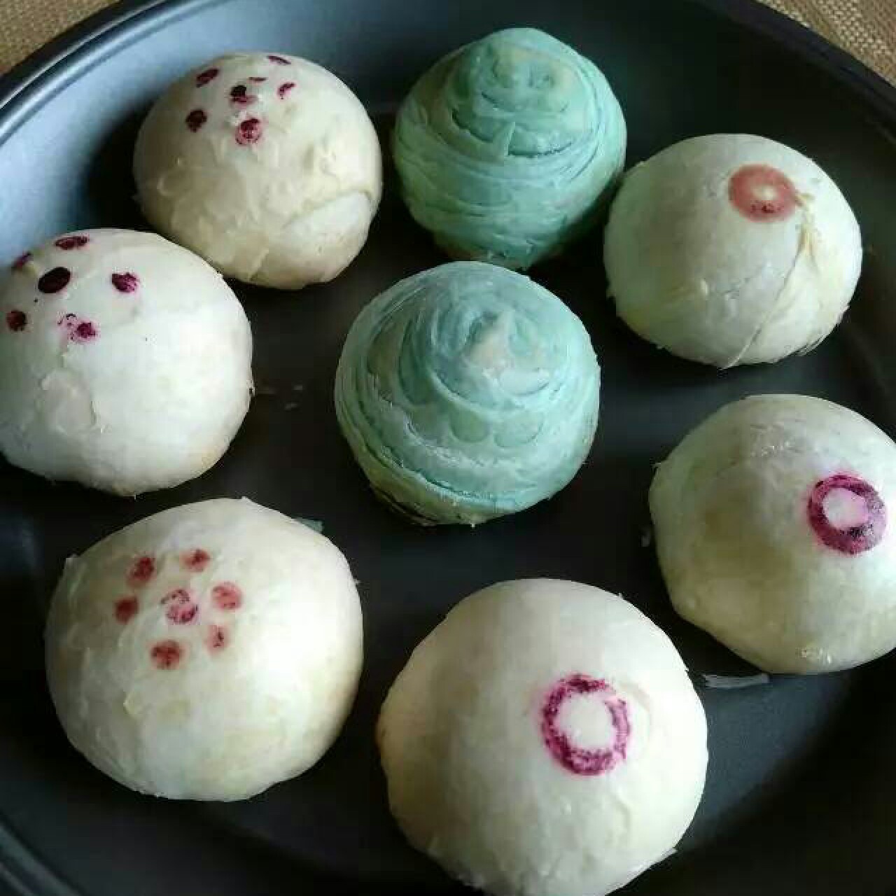 白酥皮云腿月饼