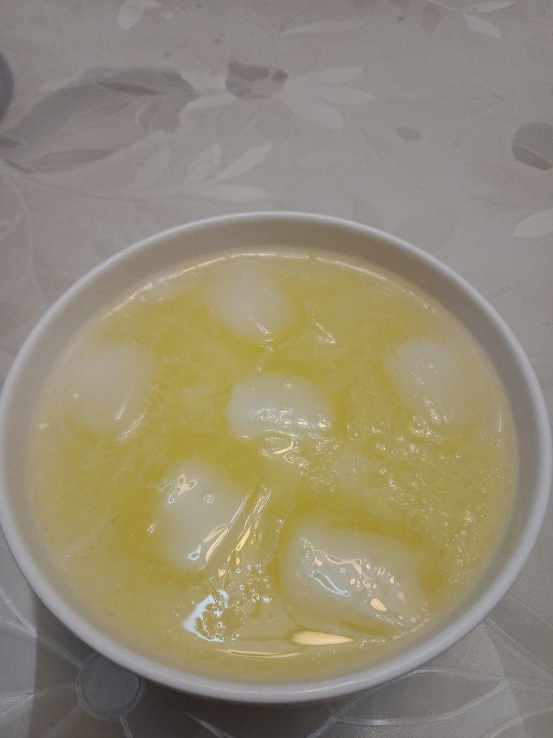 四步做好正宗柠檬水！