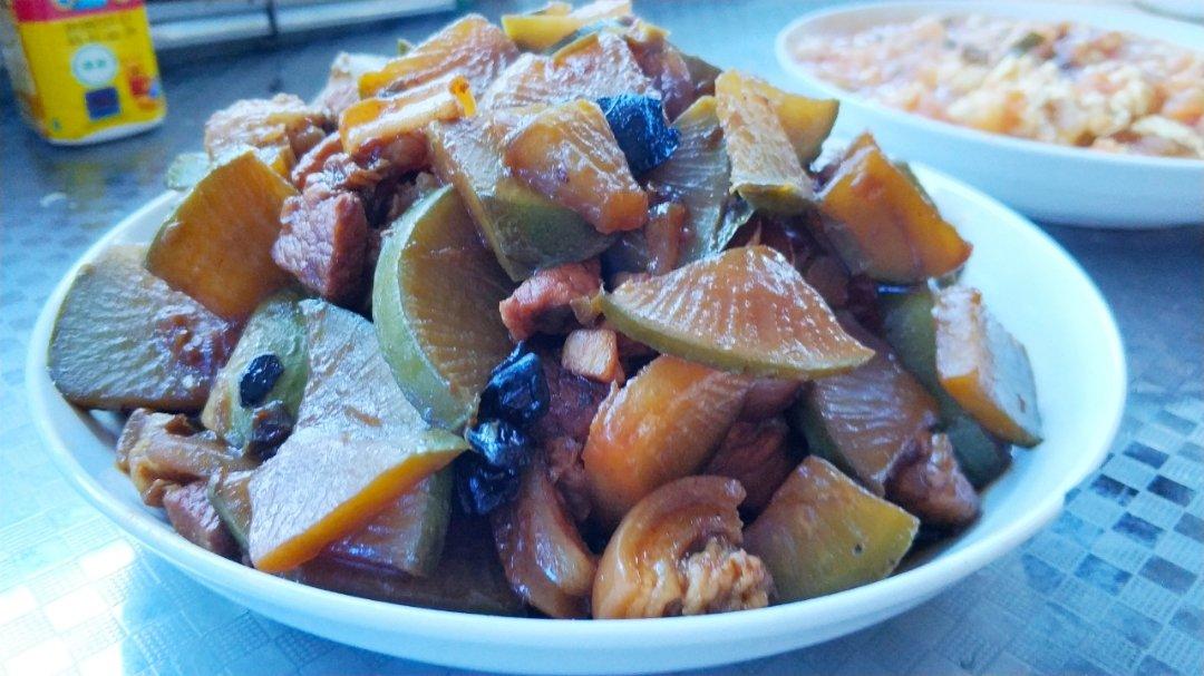 红烧肉炖萝卜