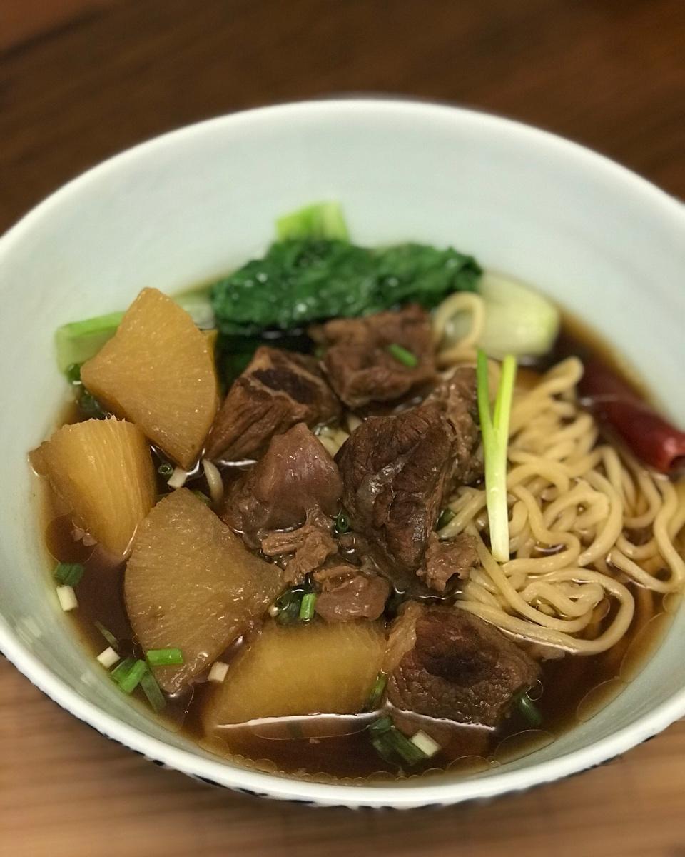 台湾牛肉面：香浓好味有诀窍