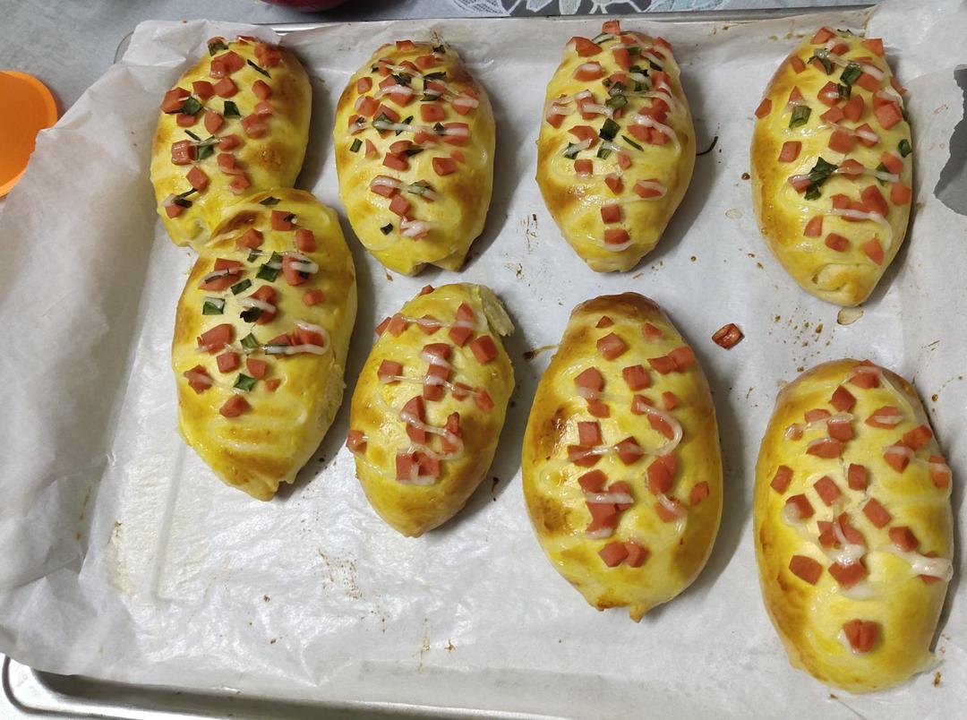 香葱火腿肉松面包