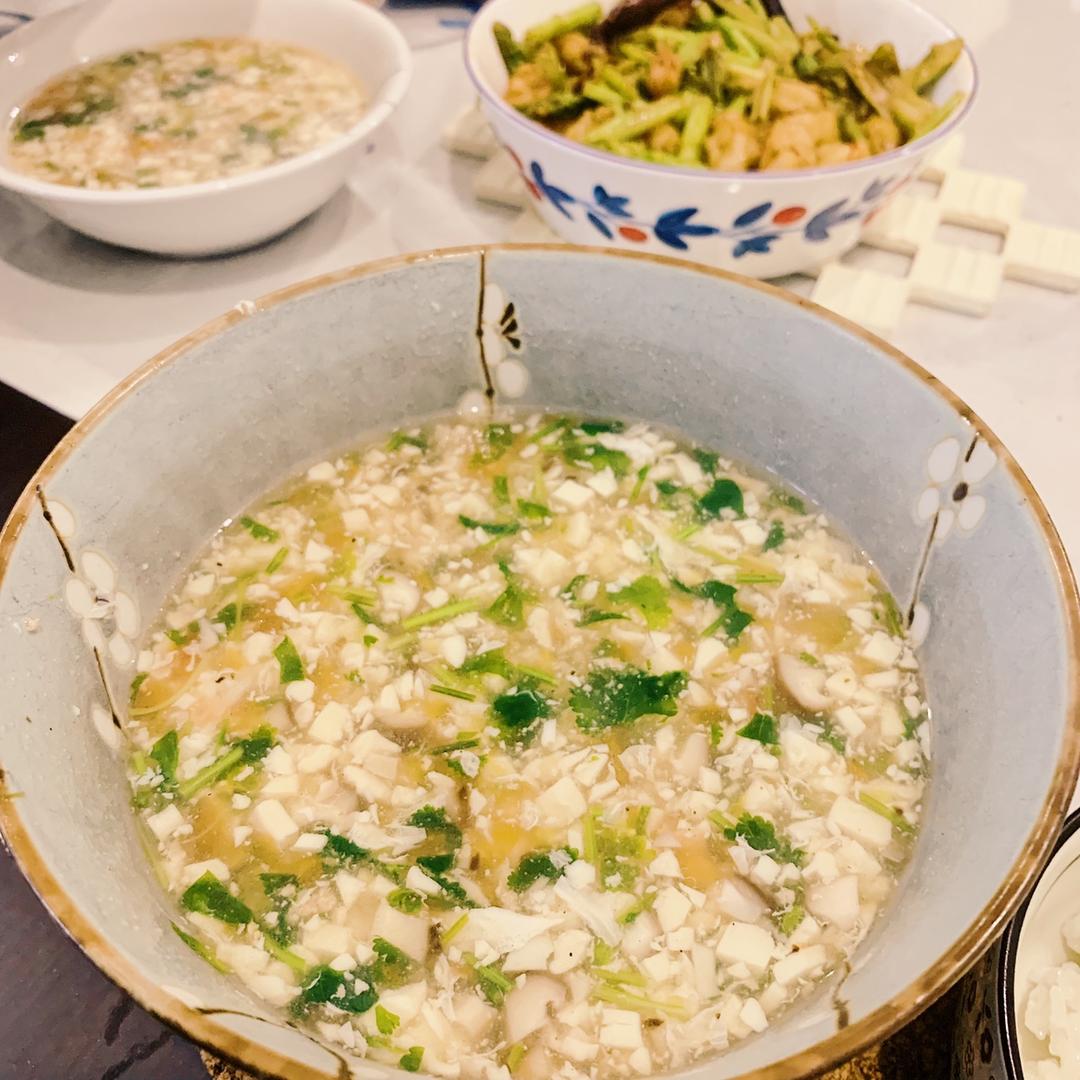 鲜美可口的——西湖牛肉羹