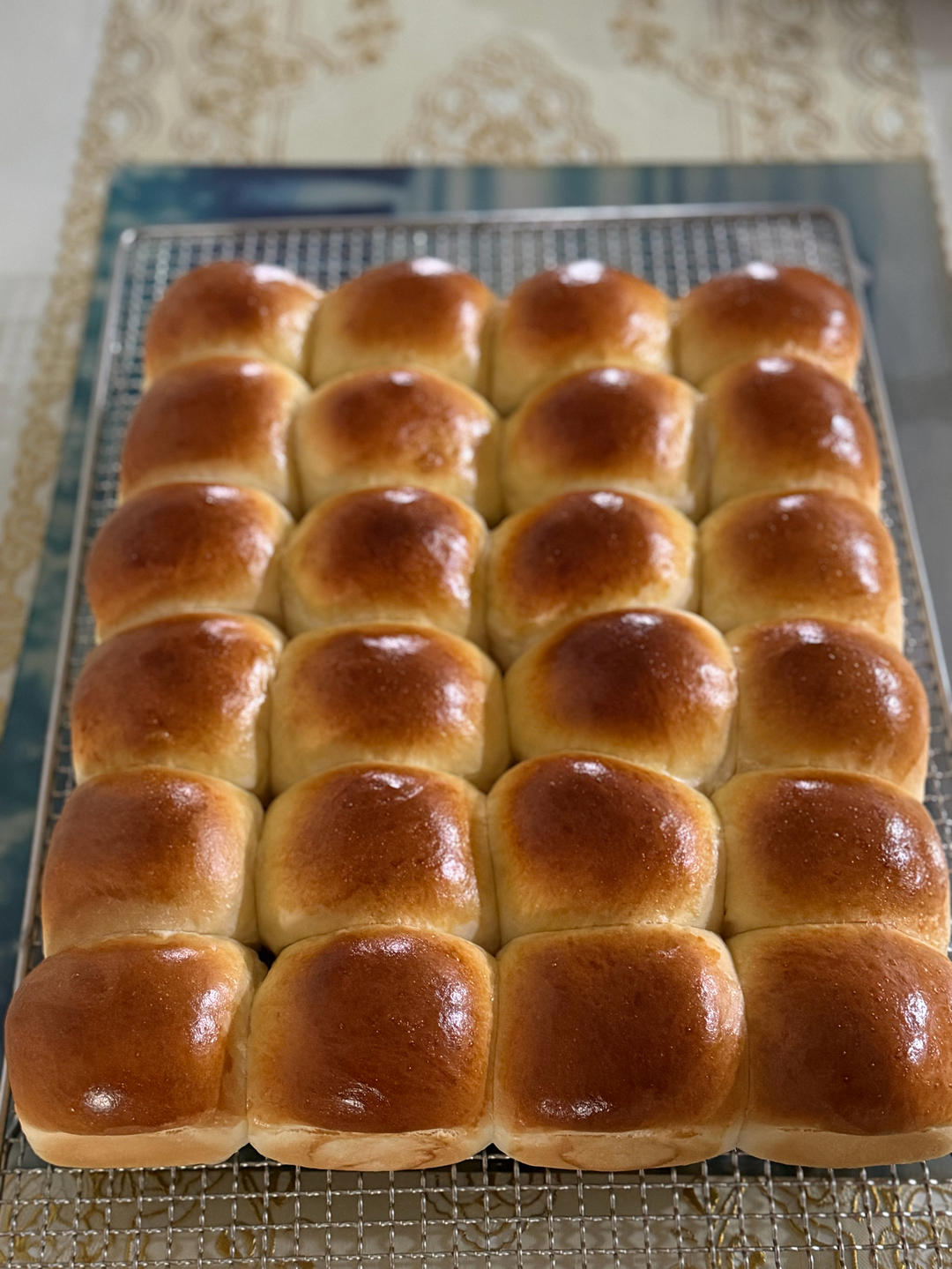 鲜奶油小餐包（一次发酵）