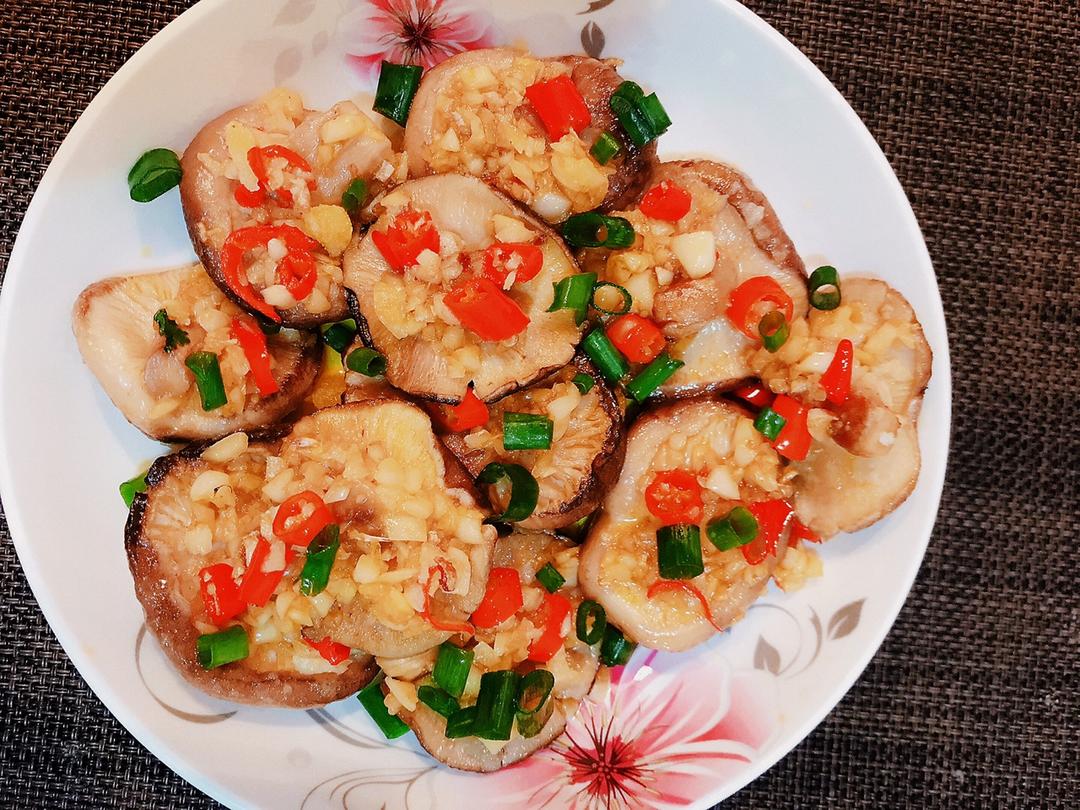 蒜蓉孜然烤香菇