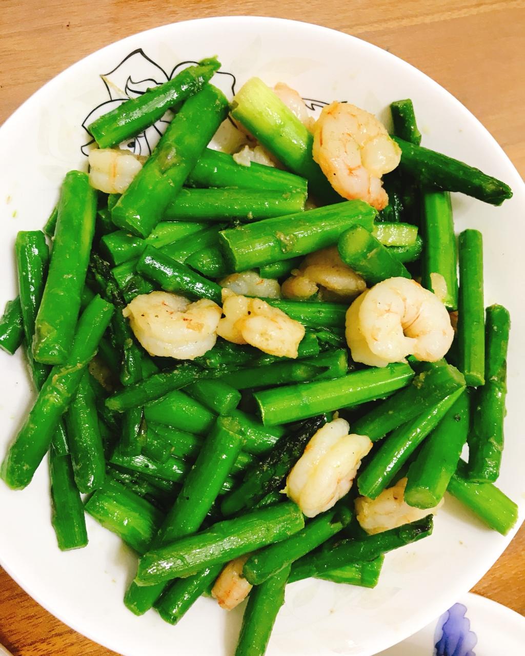 清炒芦笋虾仁