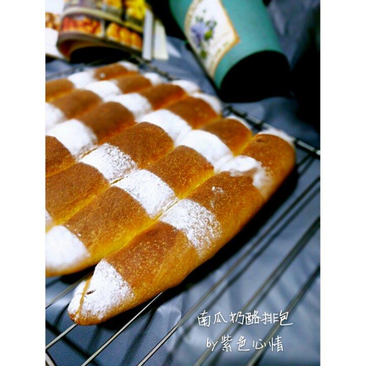 南瓜奶酪排包