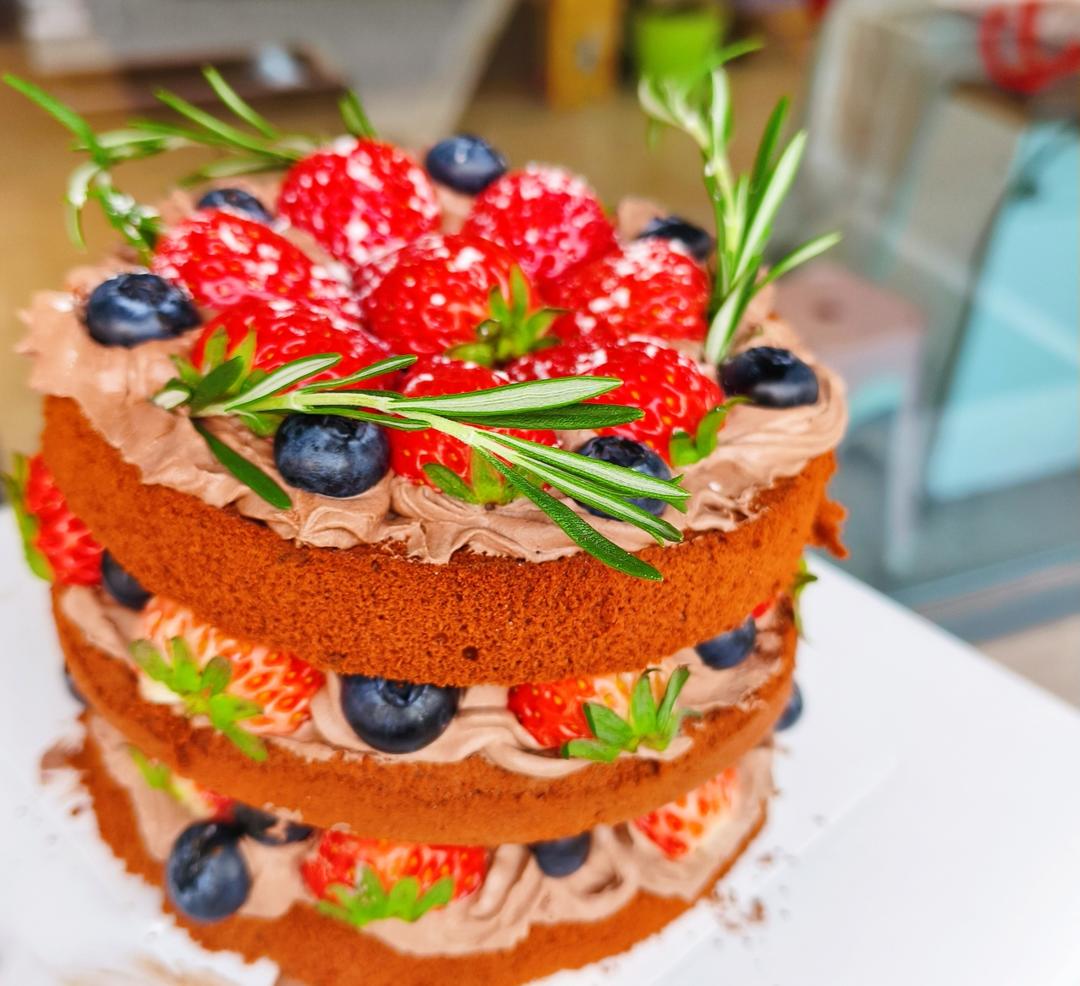 巧克力香缇奶油裸蛋糕