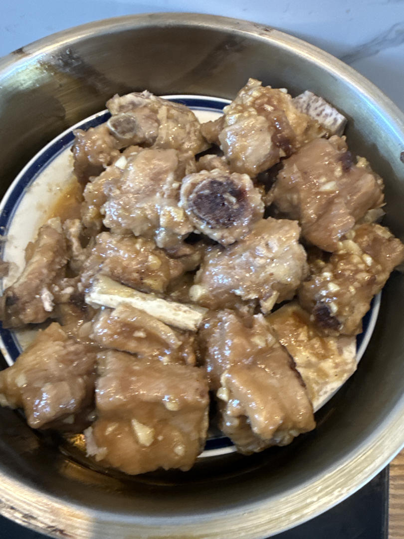 好吃到舔碗的荔浦芋头蒸排骨。