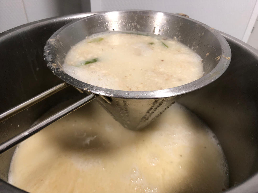 100%成功｜日式豚骨拉面🍜（附叉烧、溏心蛋做法，以及浓汤保存法）