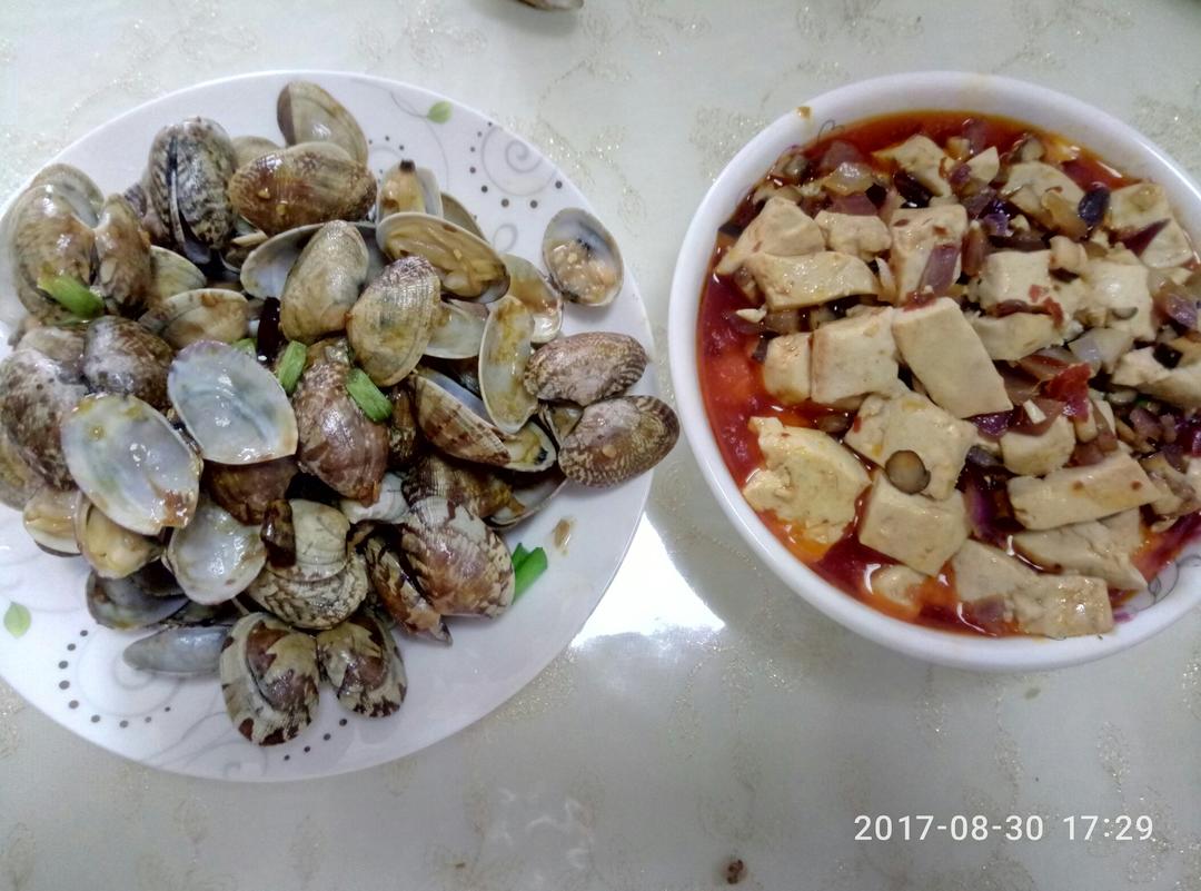葱炒花蛤