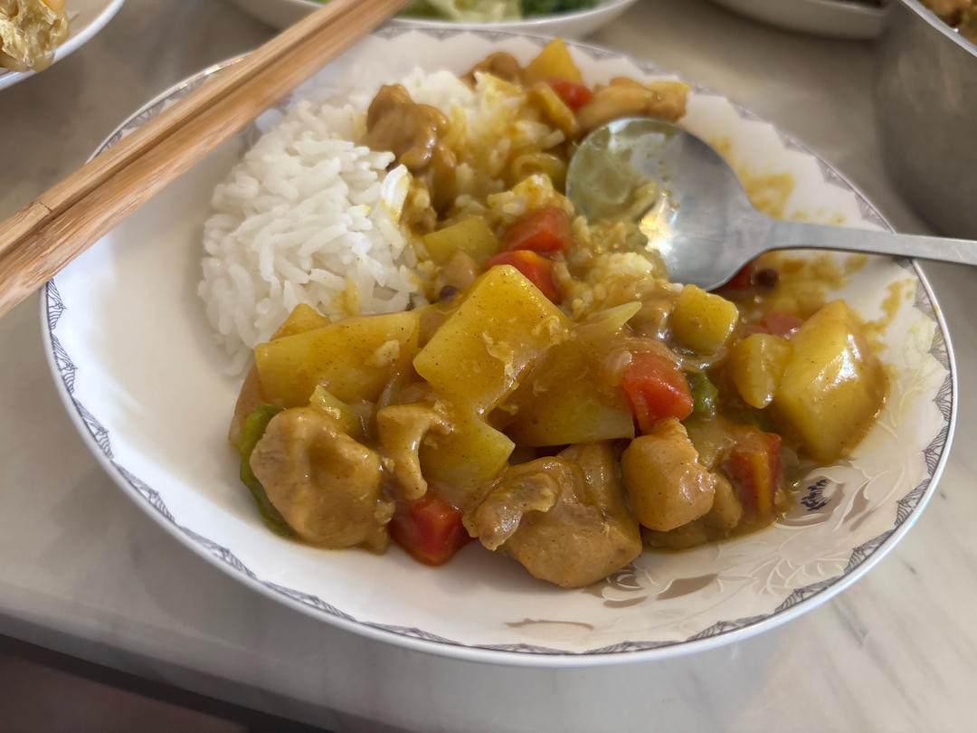 晚饭不费时☞咖喱鸡肉土豆
