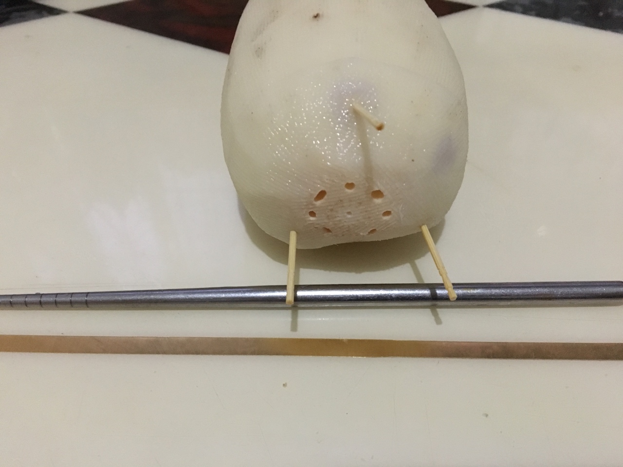 冰糖糯米藕的做法 步骤5