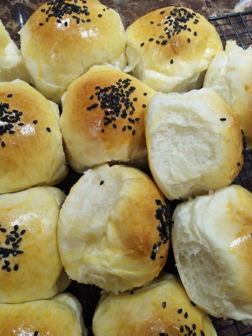 软到不知所措的牛奶卷