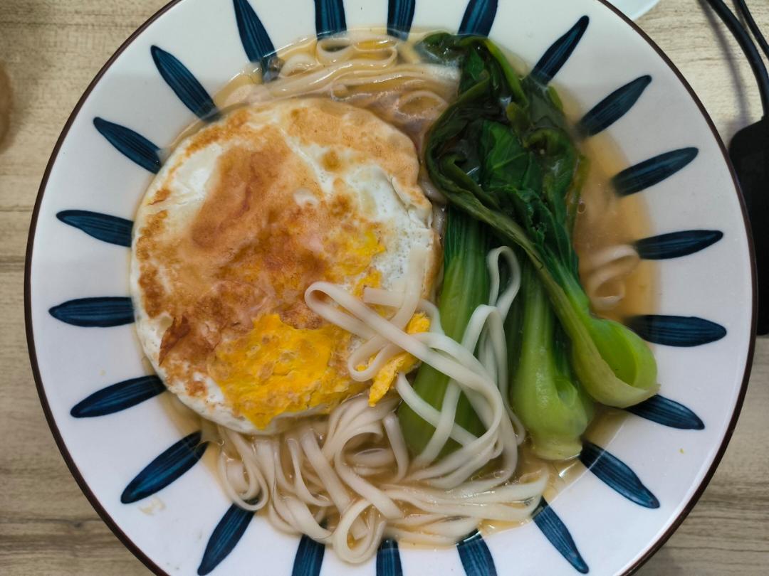 快手煎蛋面