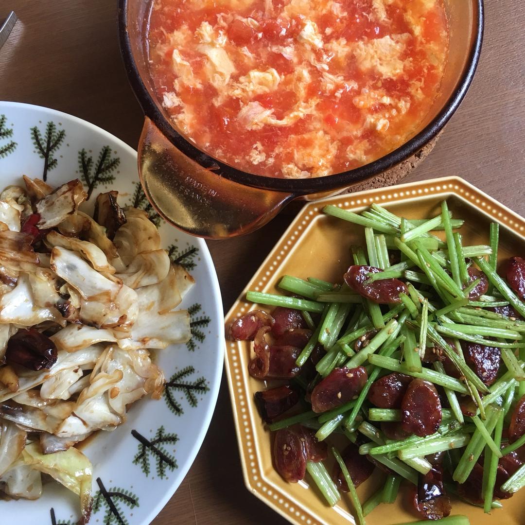 西芹炒腊肠（热菜）