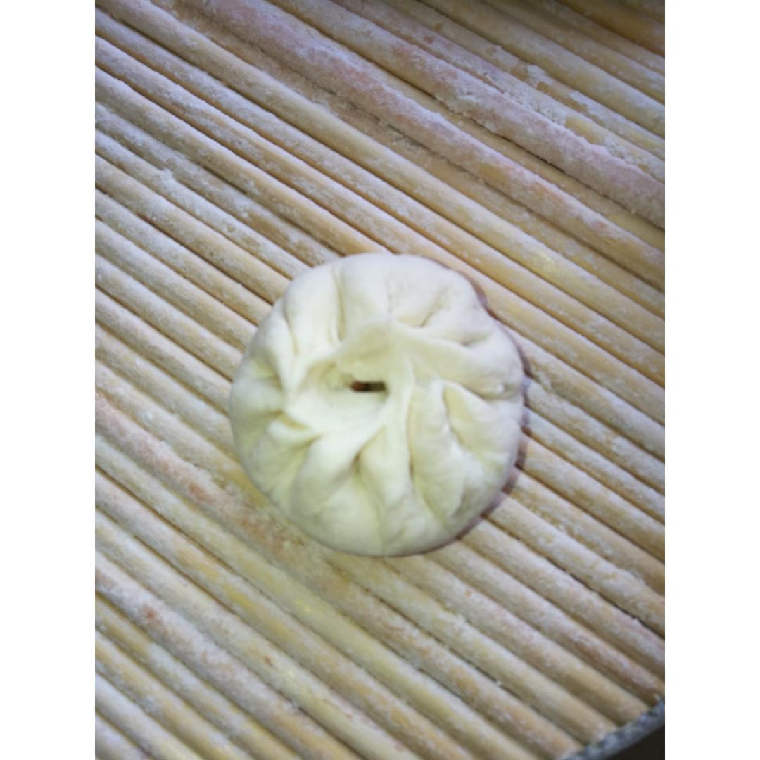 洋葱酱肉丁包子