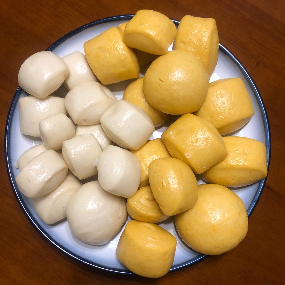 新手也可以--详解如何做出人见人爱、金黄的南瓜馒头