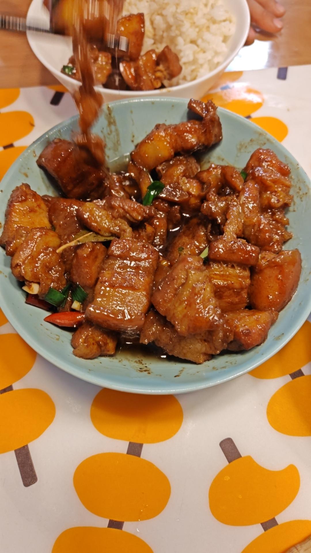 不焯水不放油的家常红烧肉