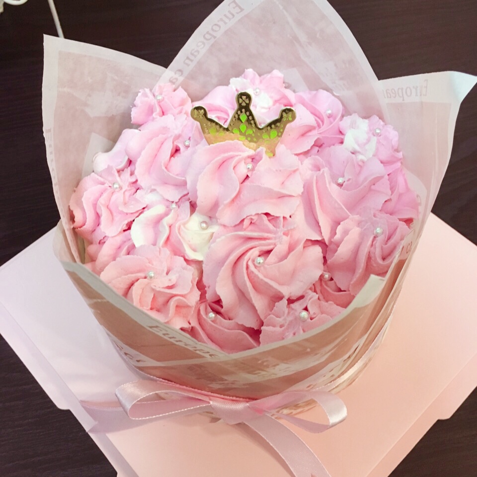 蛋糕裱花—简单花束蛋糕