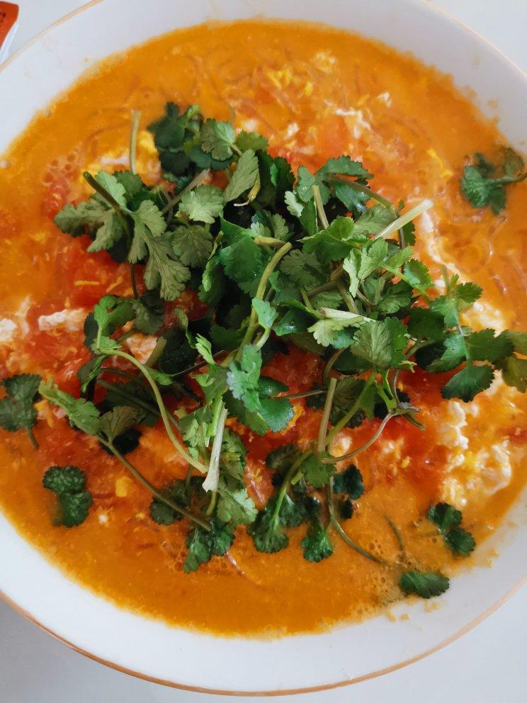 恨不得抱着锅舔的番茄鸡蛋面