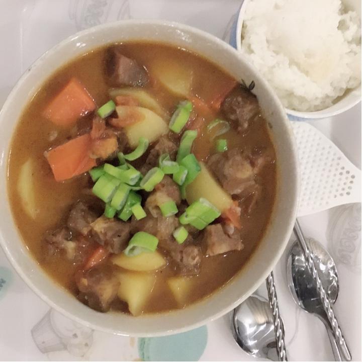 红烧牛肉土豆 （独家秘制）