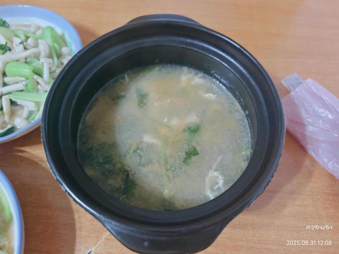 虾头豆腐汤