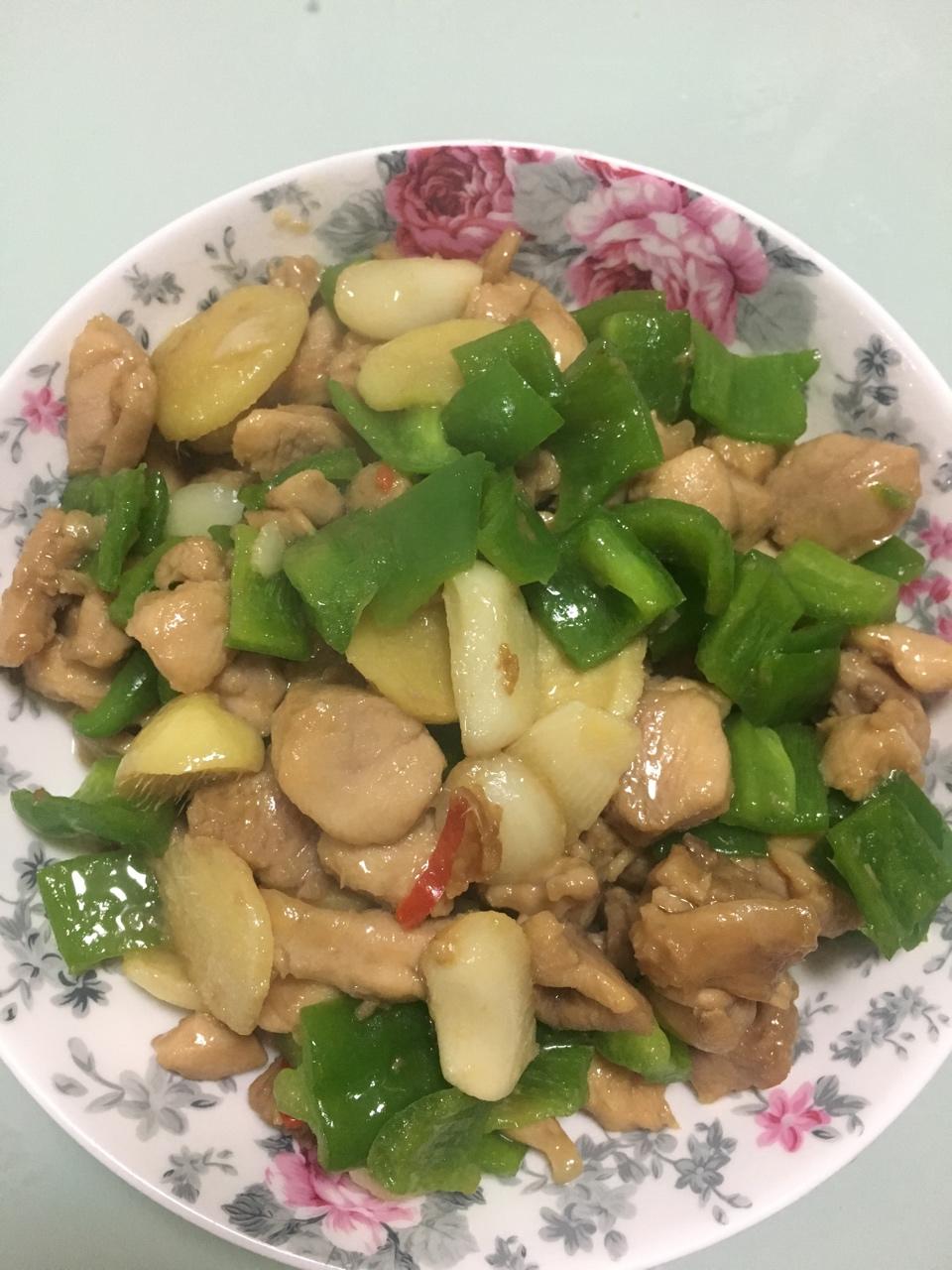 青椒炒鸡腿肉（大厨级别）
