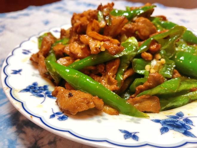 双椒炒肉的做法