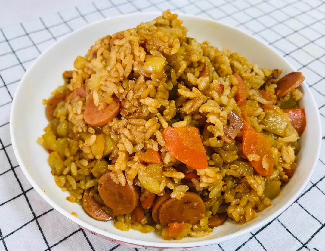 土豆焖饭（电饭锅版）