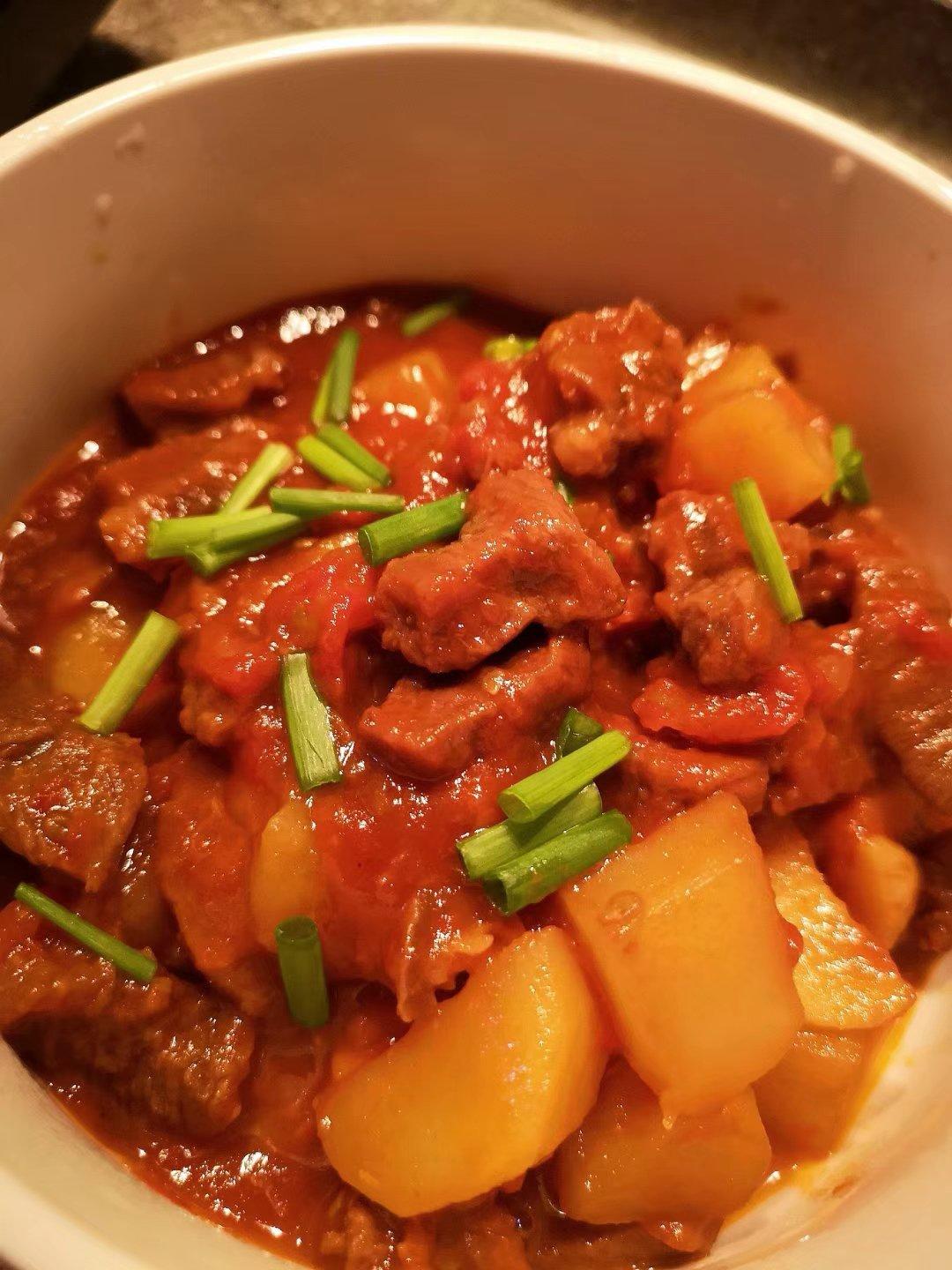 番茄土豆炖牛腩