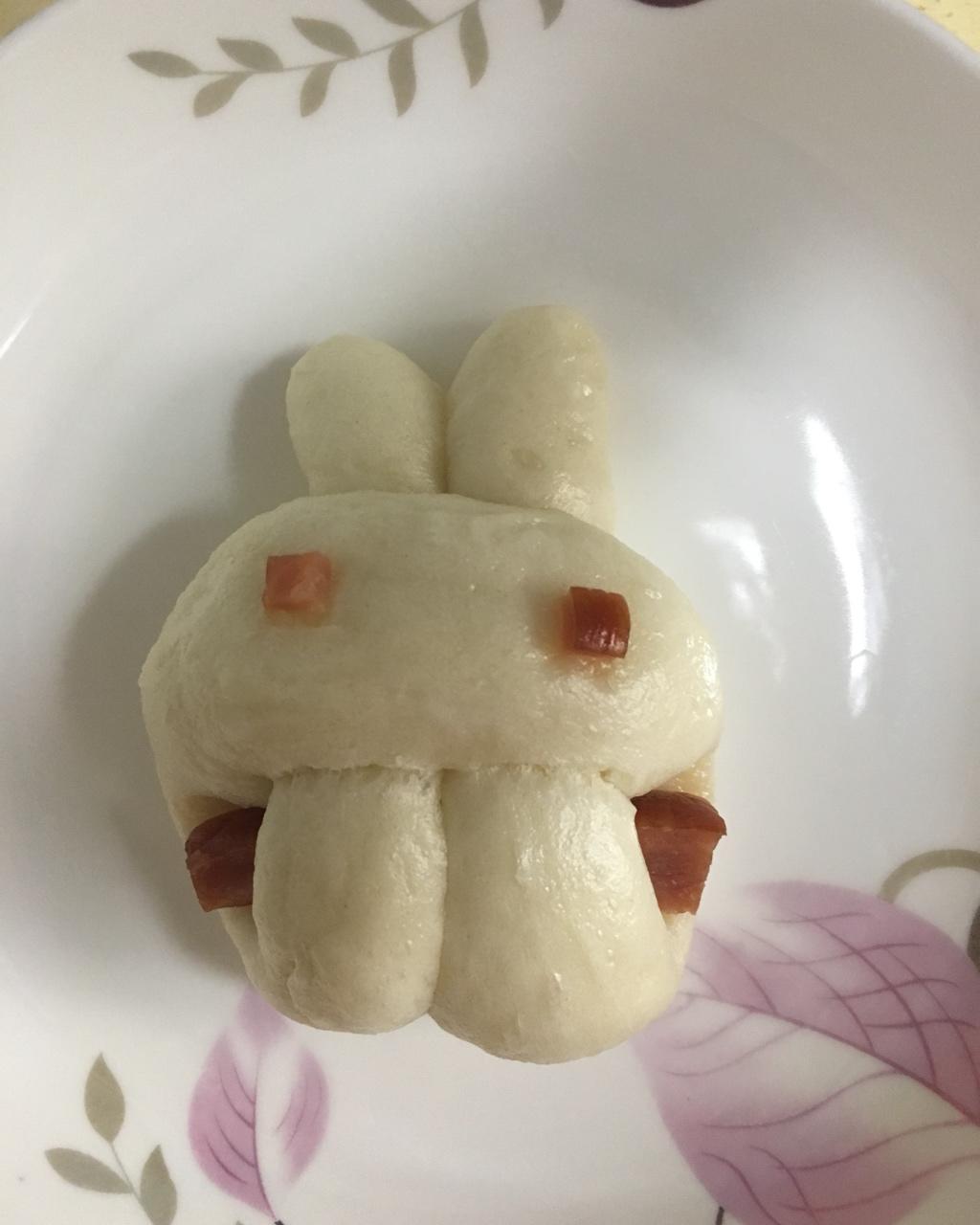 香肠兔子馒头卷
