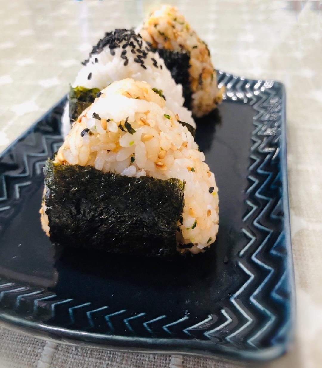 超超级方便的春日和风寿司饭团