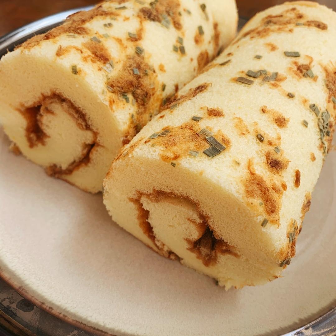 怎么卷都不裂的肉松蛋糕卷