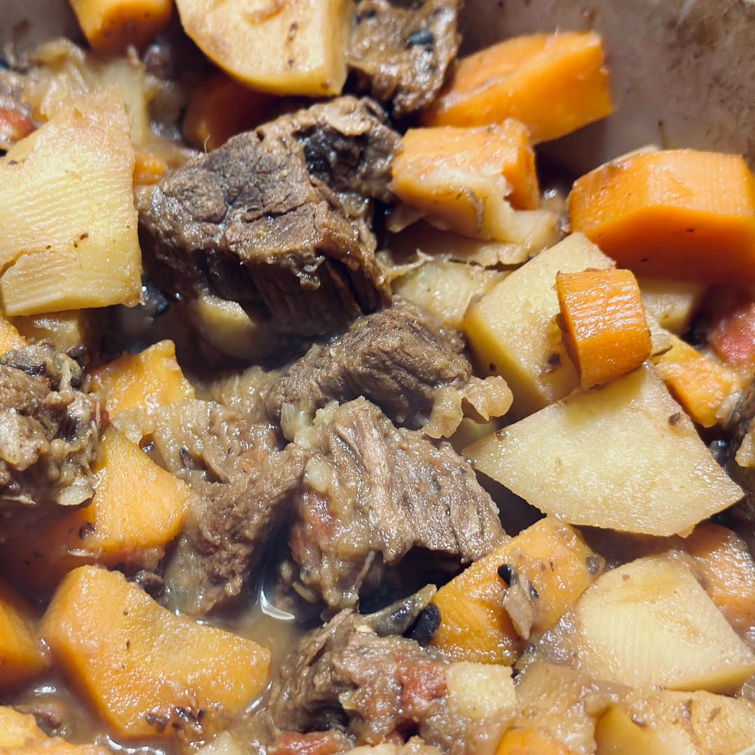 牛肉炖土豆