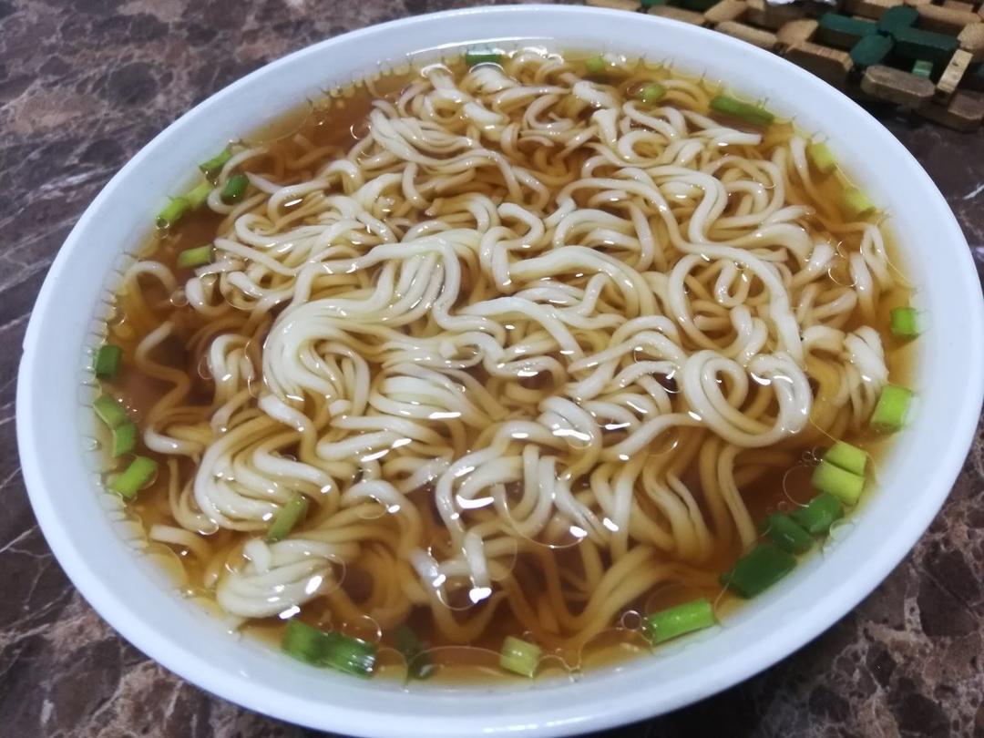 最美不过那碗阳春面