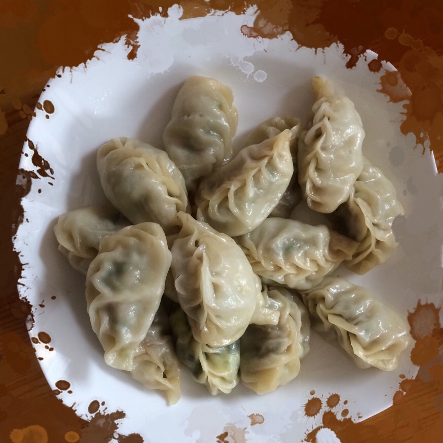 猪肉大葱烫面蒸饺