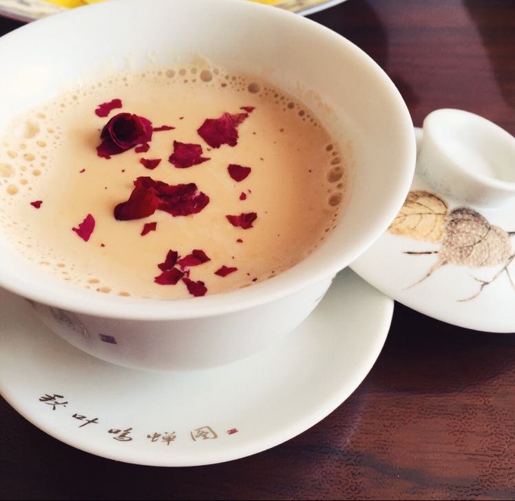 花生花生花生生做的普洱玫瑰奶茶