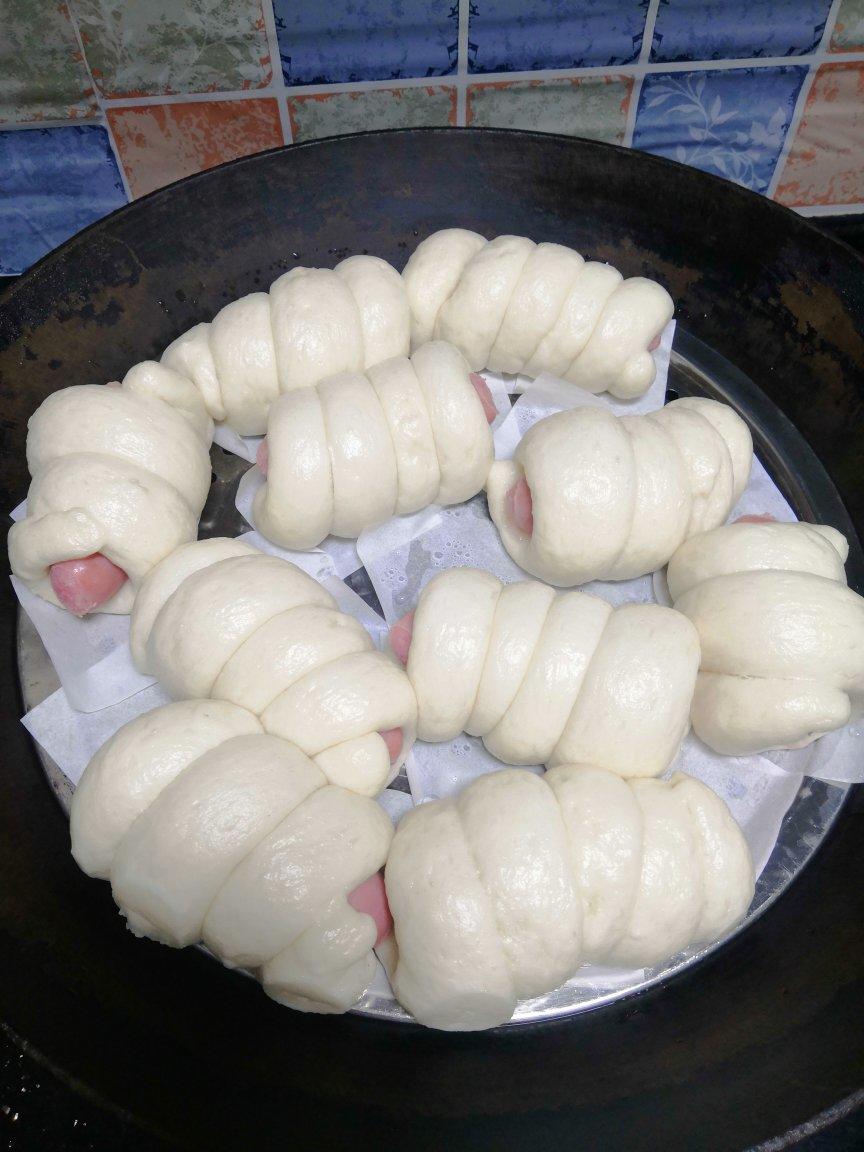 包子店人气早点，肠仔馒头，附详细过程图