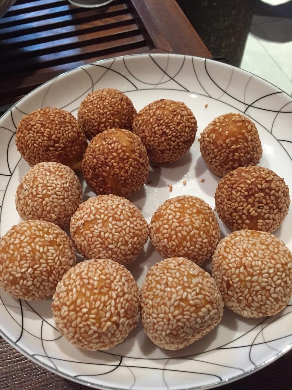 黄金球之一（南瓜芝麻球）