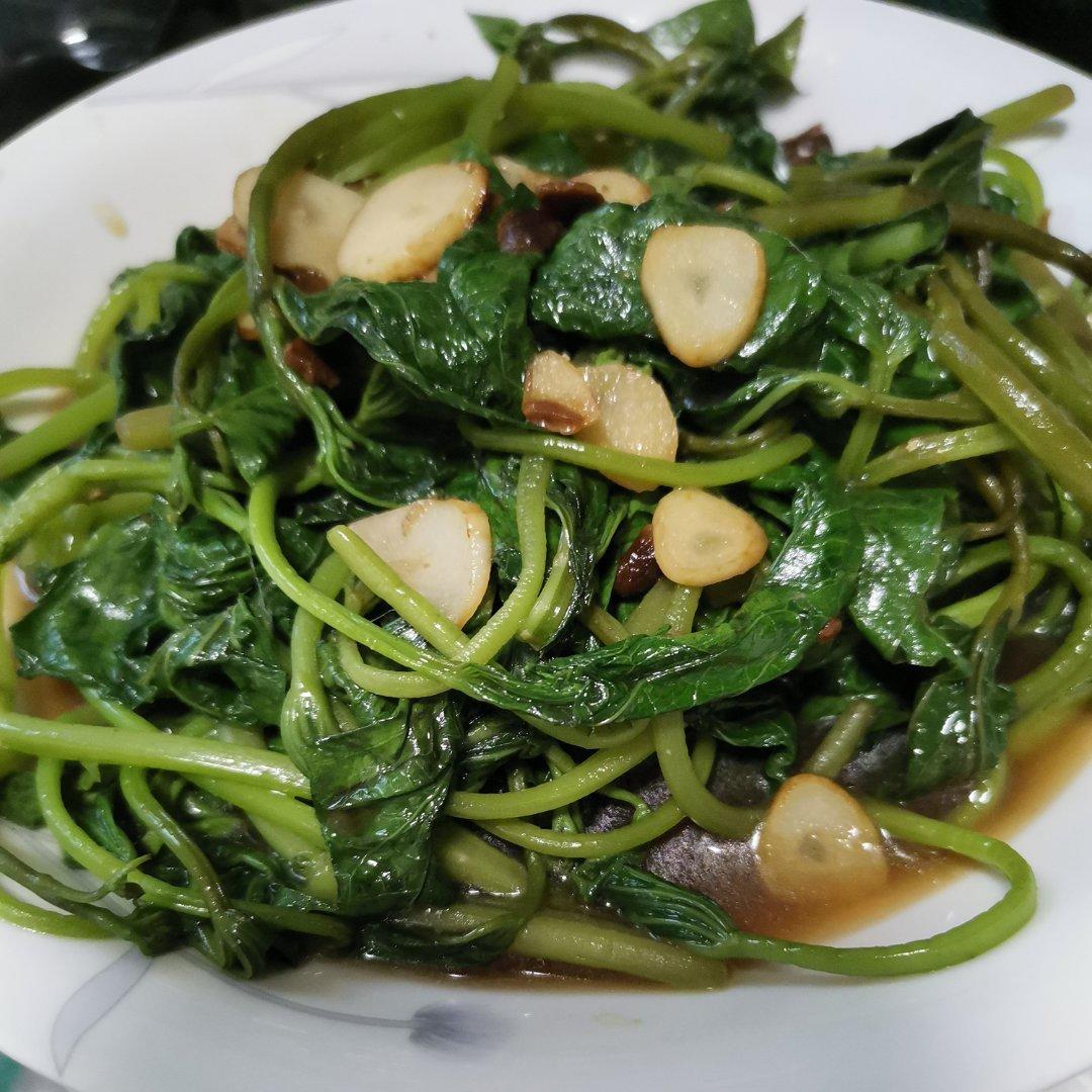 炒番薯叶（新手做出大排档的味道）