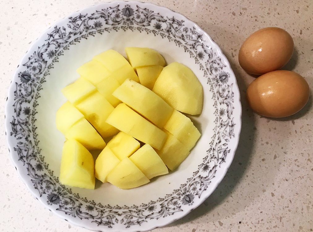 土豆鸡蛋沙拉的做法 步骤1
