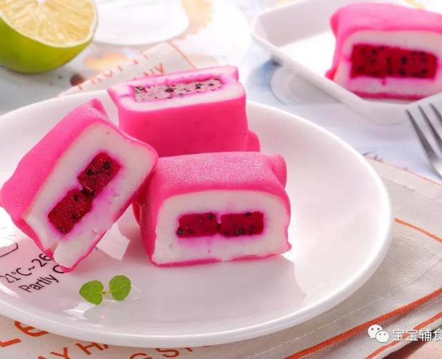 火龙果班戟 宝宝辅食食谱的做法