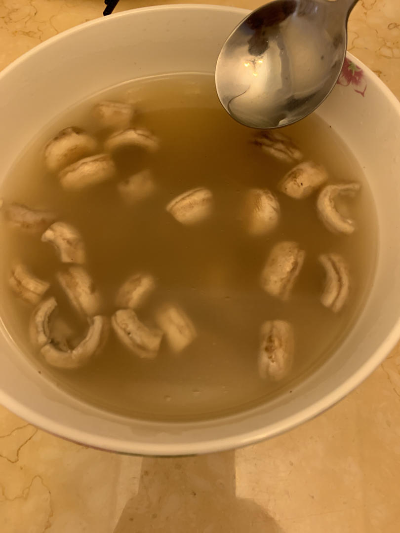 🔥解锁口蘑新吃法～鲜掉眉的口蘑汤