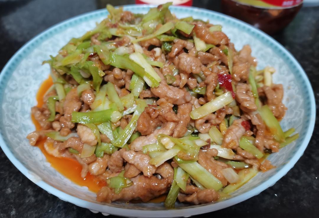 最好吃的韭黄炒肉