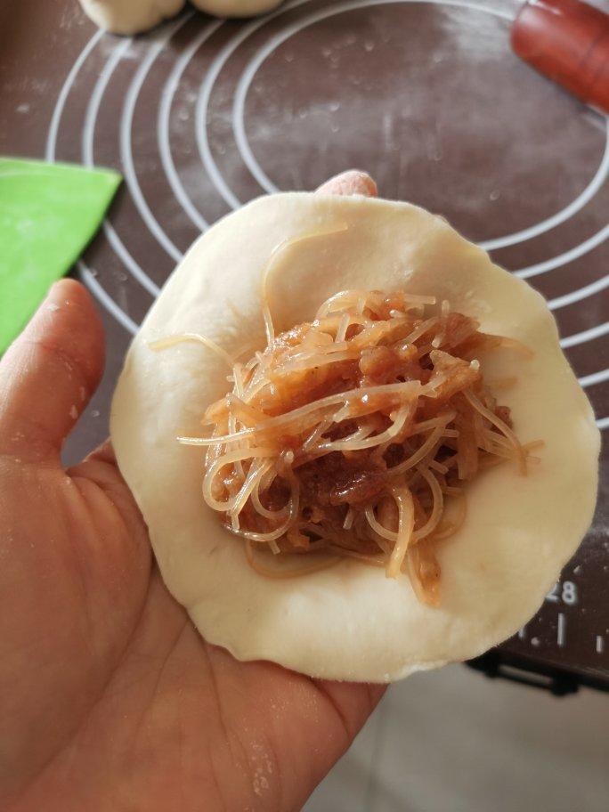 萝卜粉丝包子